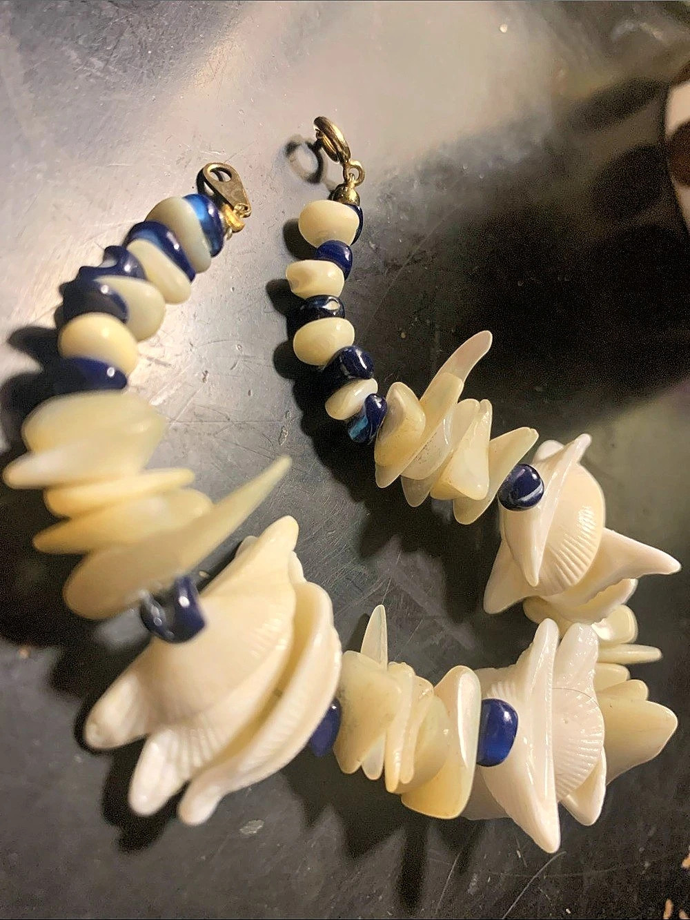 Antique Shell Bead Necklace in Cream & Blue